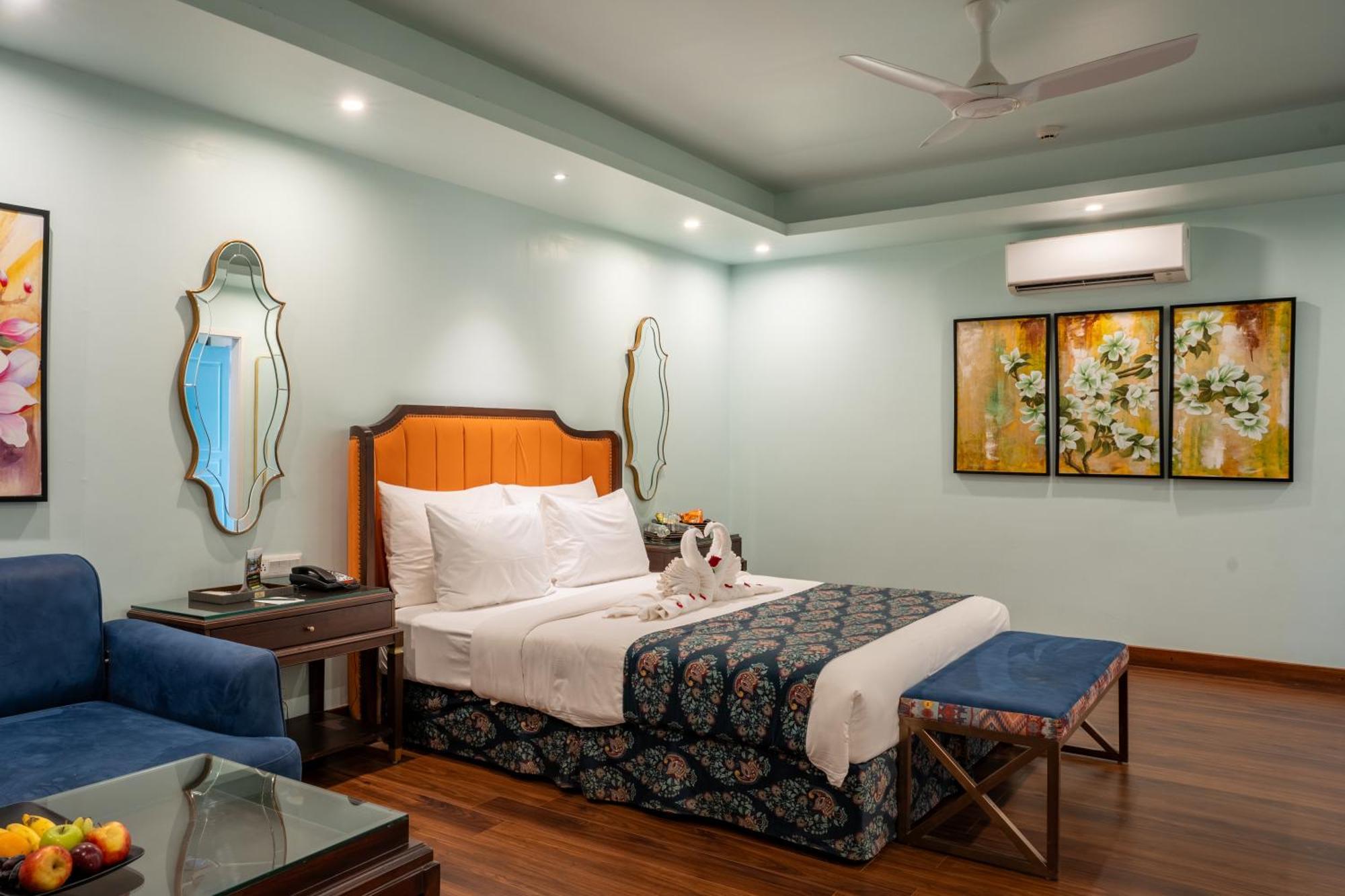 Mayfair On Sea, Morjim Beach, Goa Esterno foto